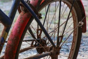 Como eliminar a ferrugem da bicicleta?